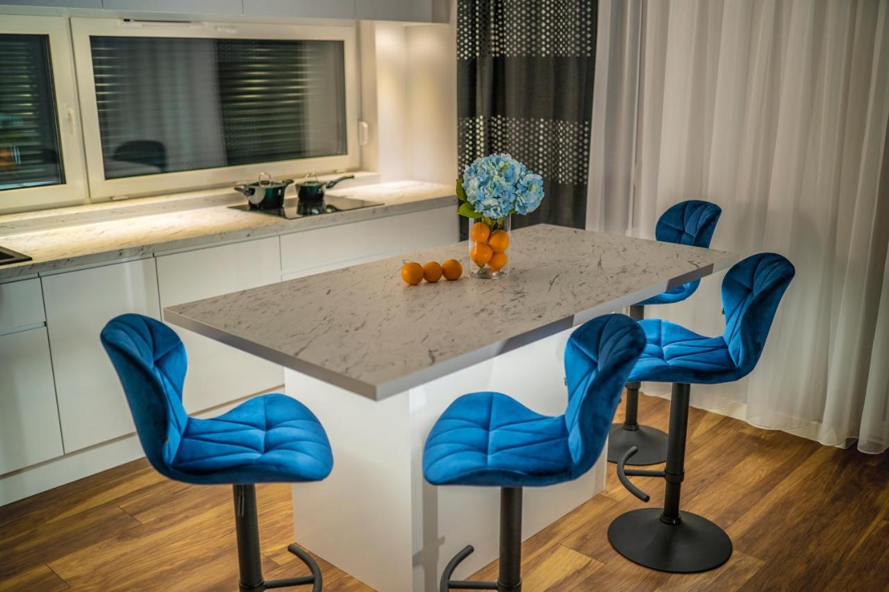 Apartament W Cieplicach Comfort Еленя-Гура Экстерьер фото